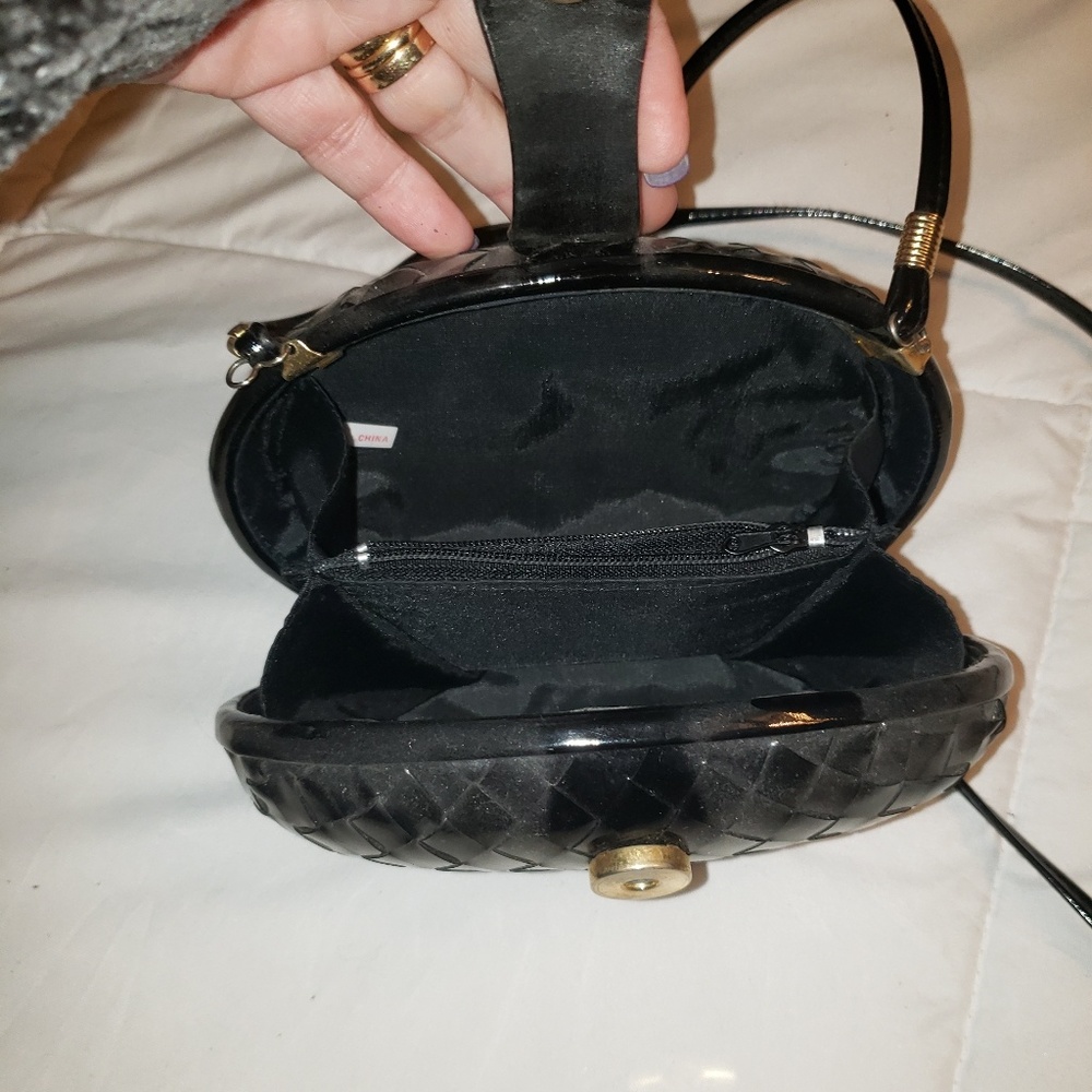 Crossbody - Picture 3 of 3